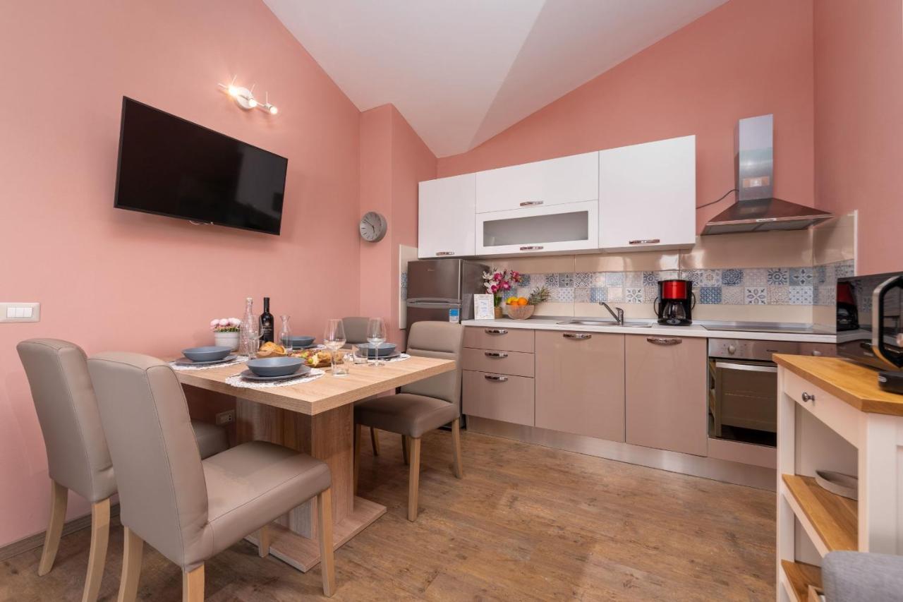 Apartment Karolina 2 フンタナ エクステリア 写真